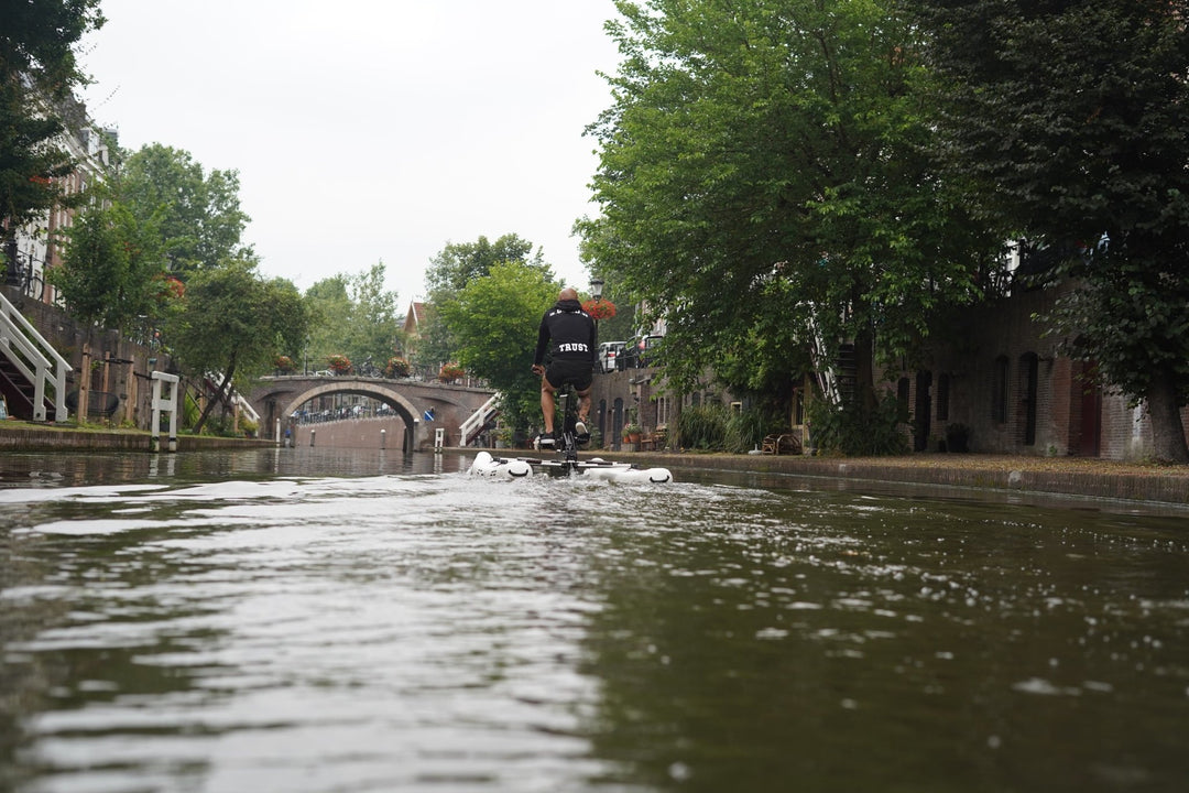 pedal boat utrecht Utrecht – Schiller Waterfiets