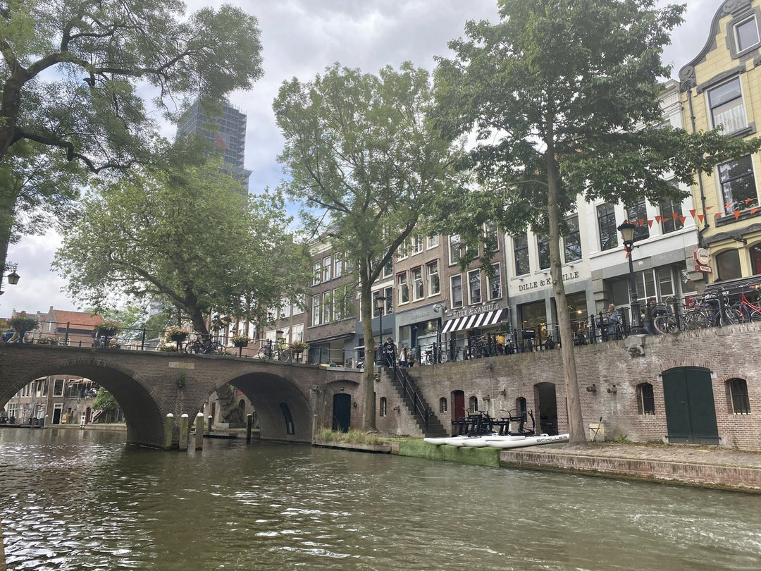 pedal boat utrecht Utrecht – Schiller Waterfiets